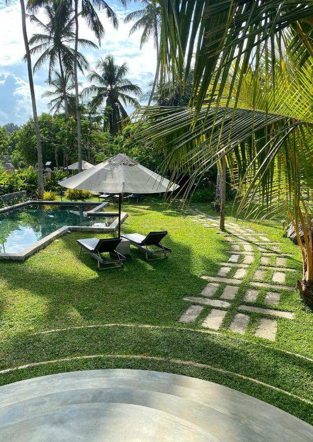 Aga Surf View Hotel Tangalle Exterior photo