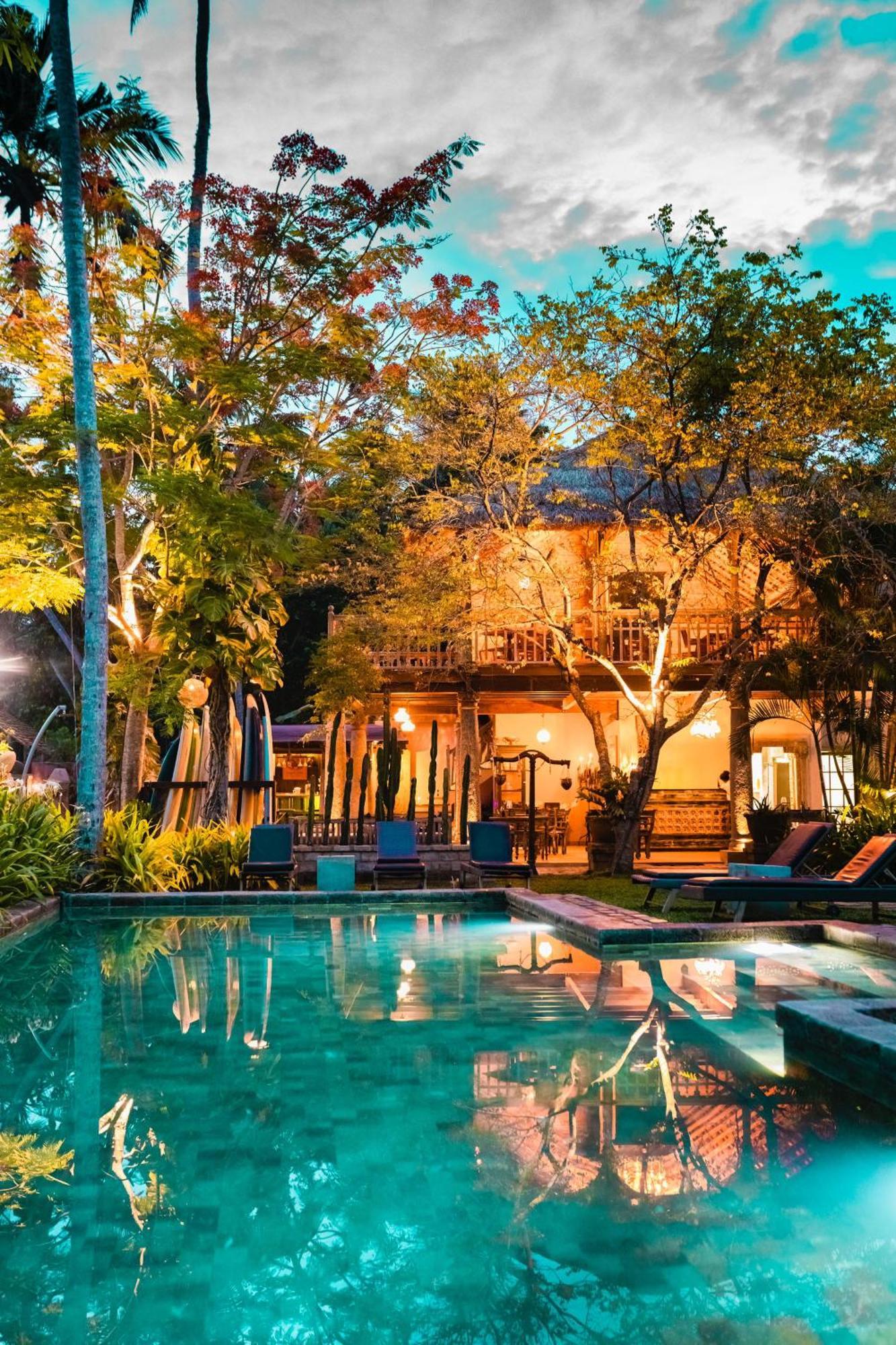 Aga Surf View Hotel Tangalle Exterior photo